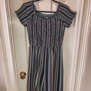 ✨ Off the shoulder jumpsuit ✨